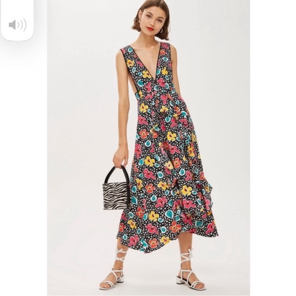 Topshop Dresses & Skirts - Topshop limited edition floral dress